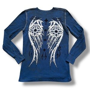 NWT Xtreme Couture Men's Medium Blue Crew Neck Thermal With Cross & Angel Wings